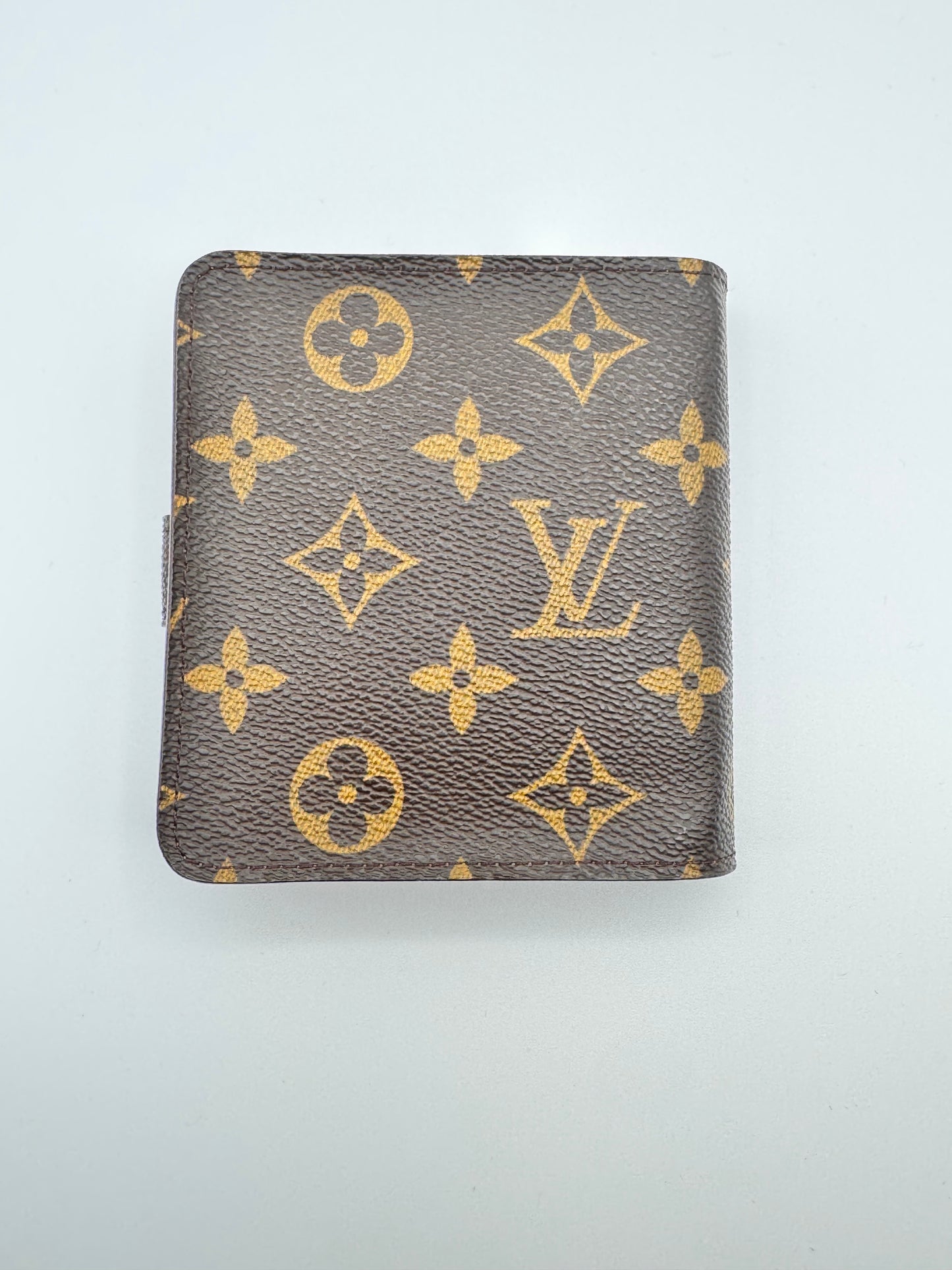 LOUIS VUITTON - Monogram Compact Zip Wallet