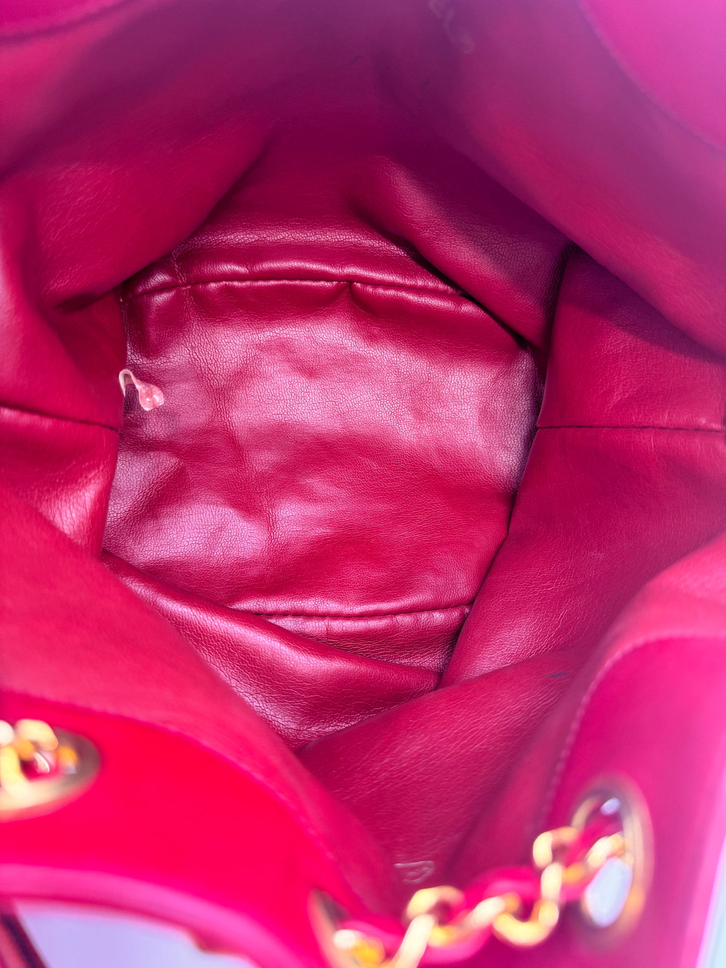 CHANEL - Lambskin Bucket Bag R1.337