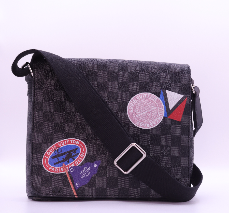 LOUIS VUITTON - Damier Graphite District Messenger Bag PM World Tour