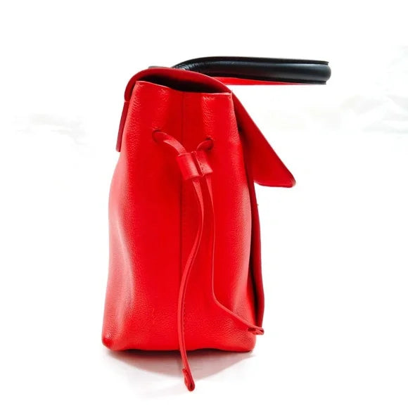 LOUIS VUITTON - Lock Me PM Red Parnassea