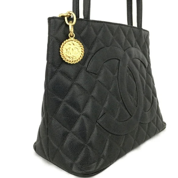 CHANEL - Caviar Quilted Tote