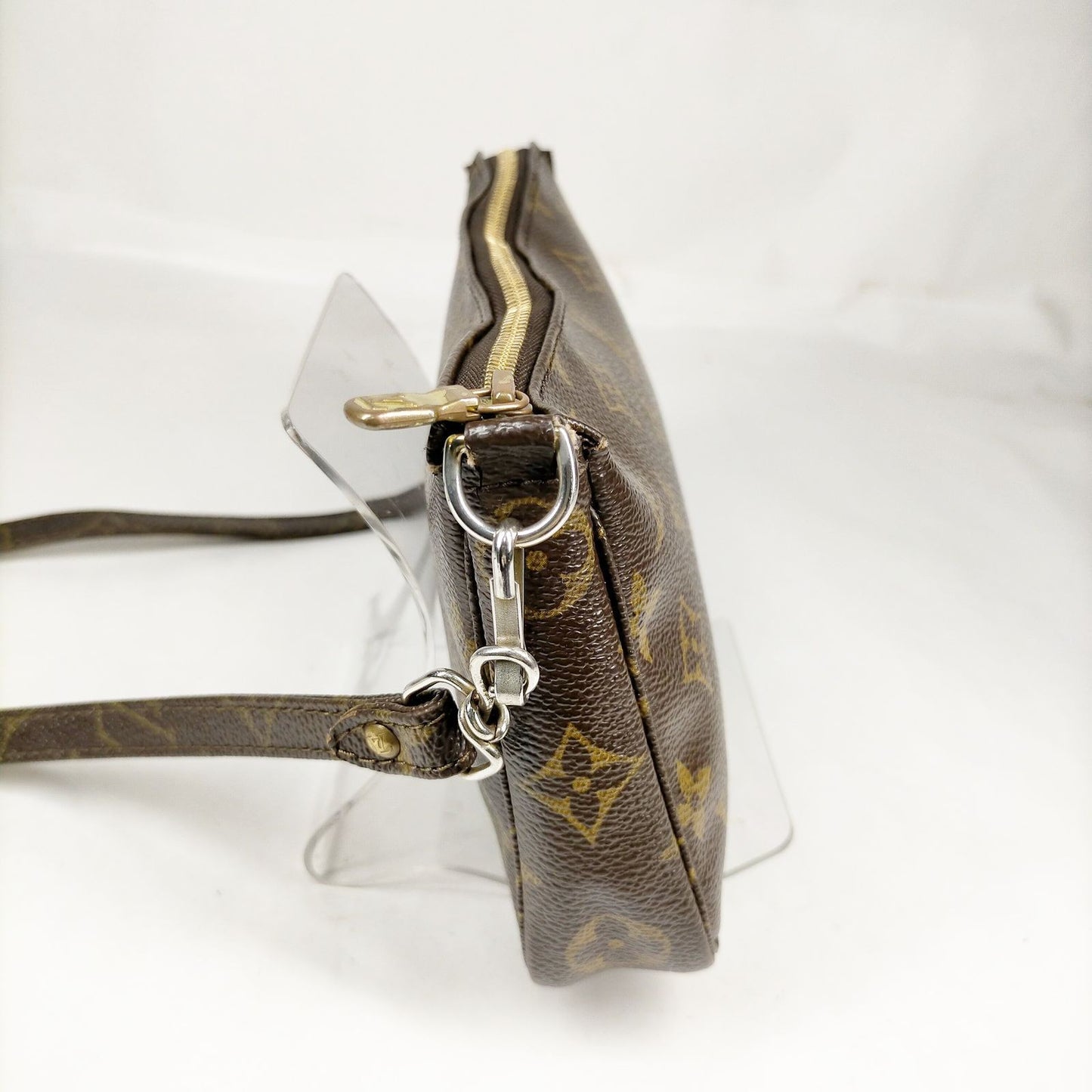 Louis Vuitton Pochette Accessories Monogram