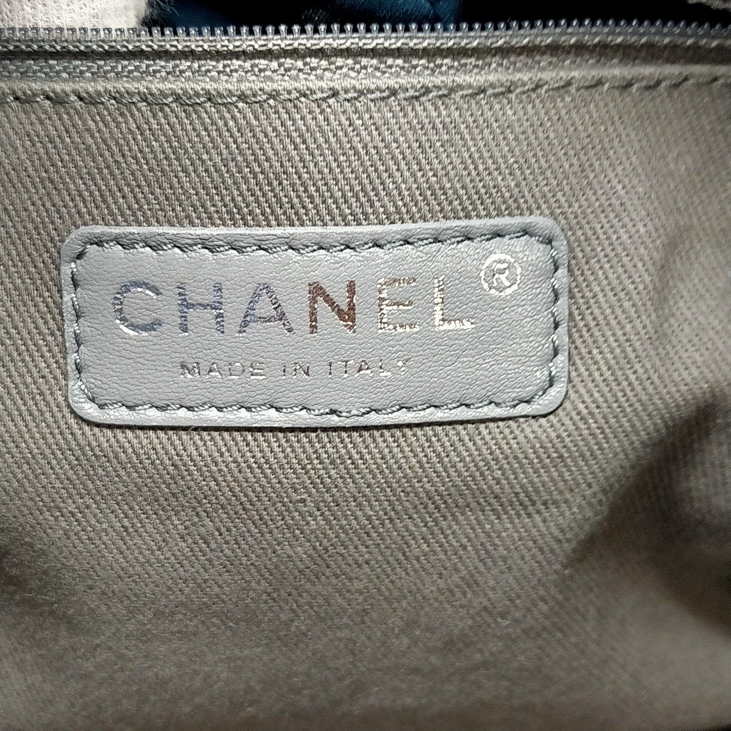 CHANEL - Wild Stitch leather lambskin blue handbag