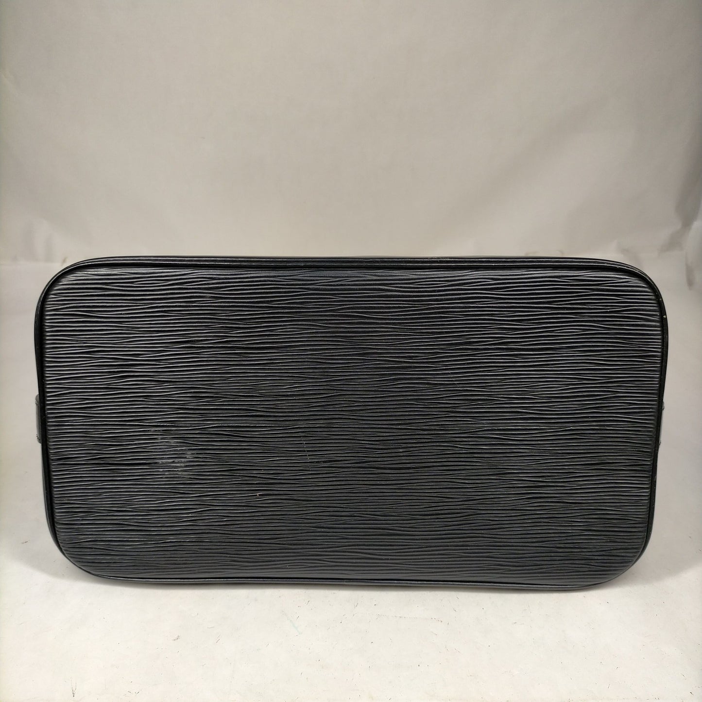 LOUIS VUITTON - Epi Alma