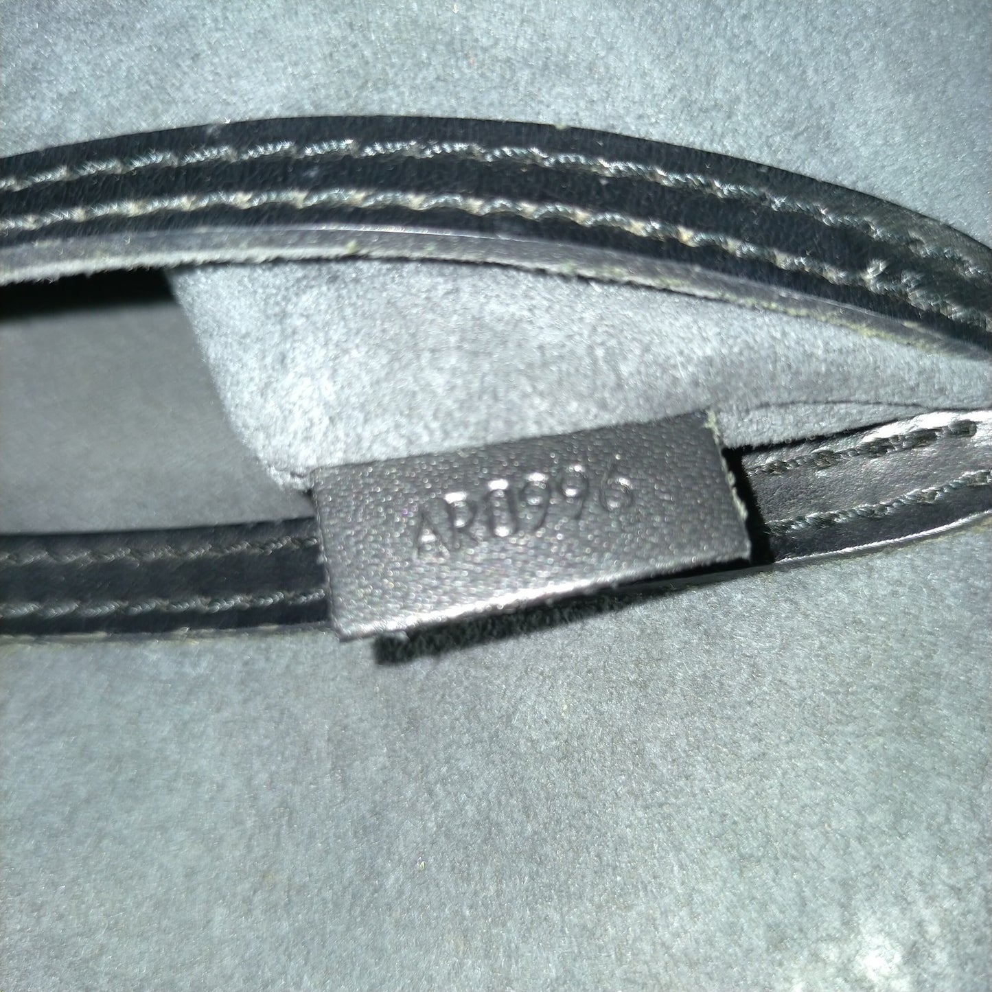 LOUIS VUITTON - Epi Alma