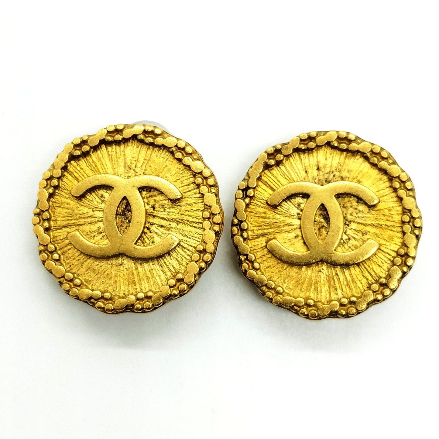 CHANEL- Gold Earrings