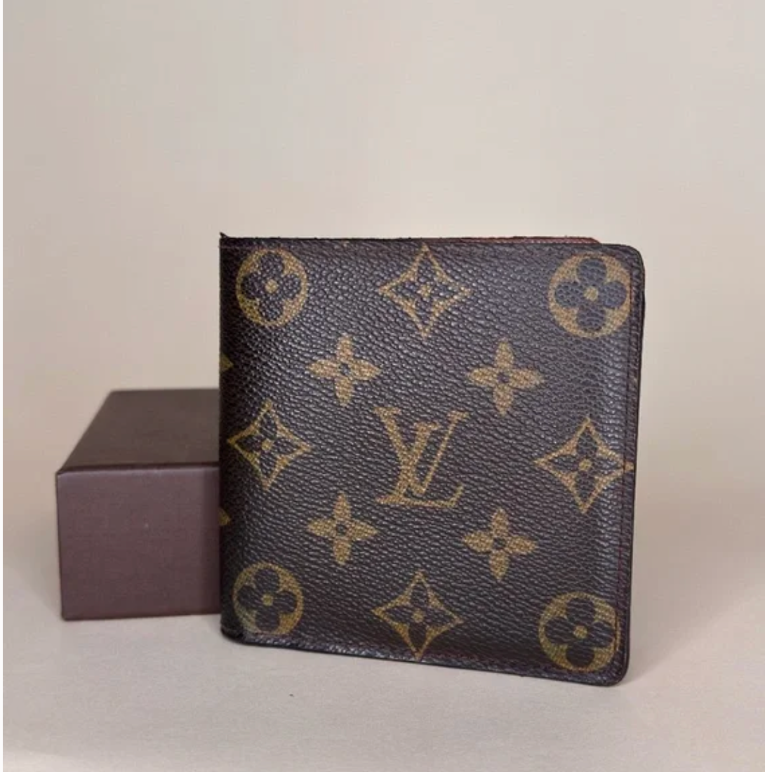 LOUIS VUITTON - Marco Wallet