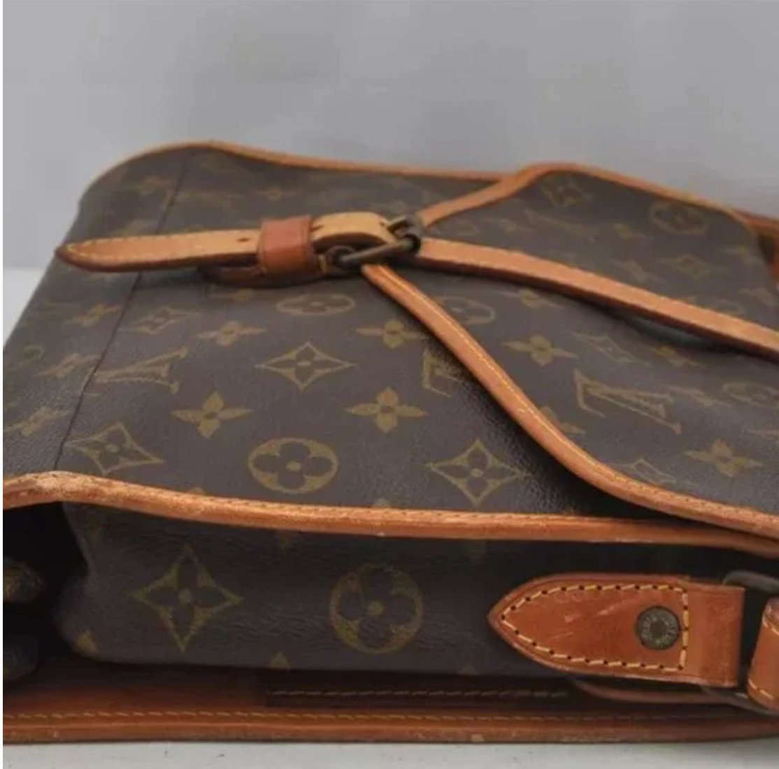 LOUIS VUITTON - Monogram Portable Serviette Desktop Organizer Shoulder Bag