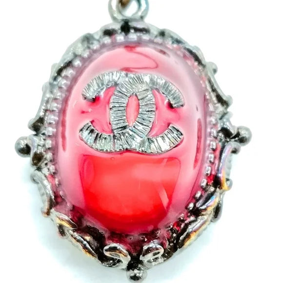 CHANEL - Pendant Necklace