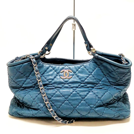 CHANEL - Wild Stitch leather lambskin blue handbag